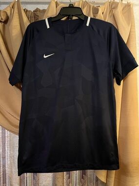 Nike Shirt